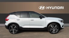 Volvo Xc40 2.0 B4P R DESIGN Pro 5dr AWD Auto Petrol Estate